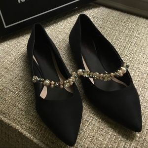 Karl Lagerfeld dressy black suede flats